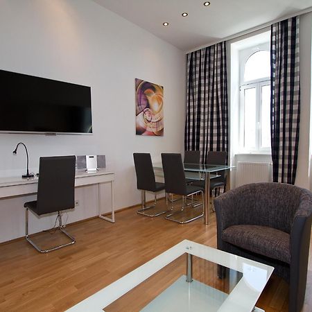 Apartment Naehe Zentrum Вена Номер фото