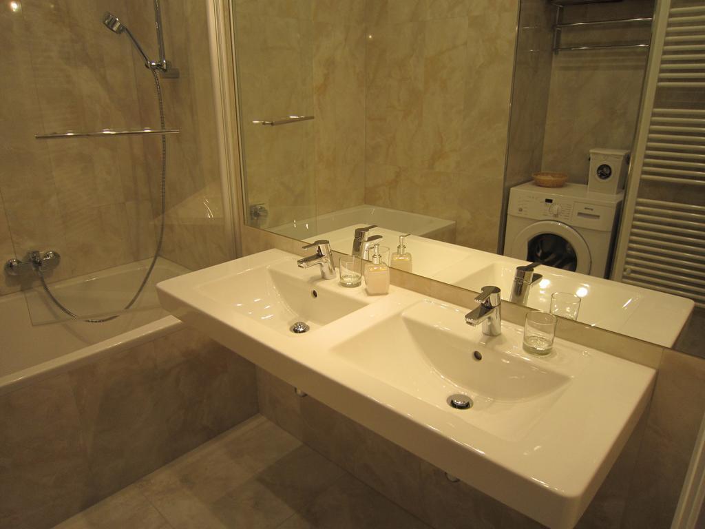 Apartment Naehe Zentrum Вена Номер фото