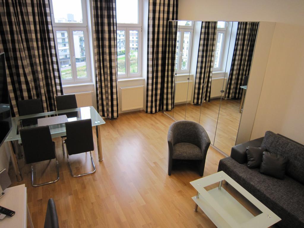 Apartment Naehe Zentrum Вена Номер фото