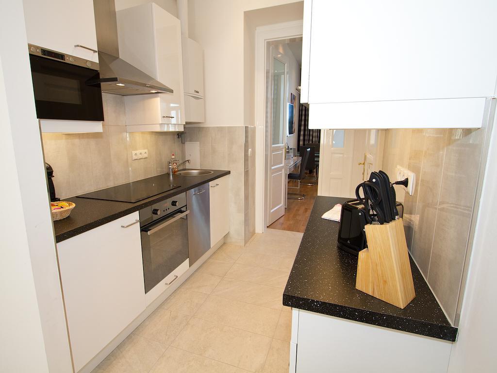 Apartment Naehe Zentrum Вена Номер фото
