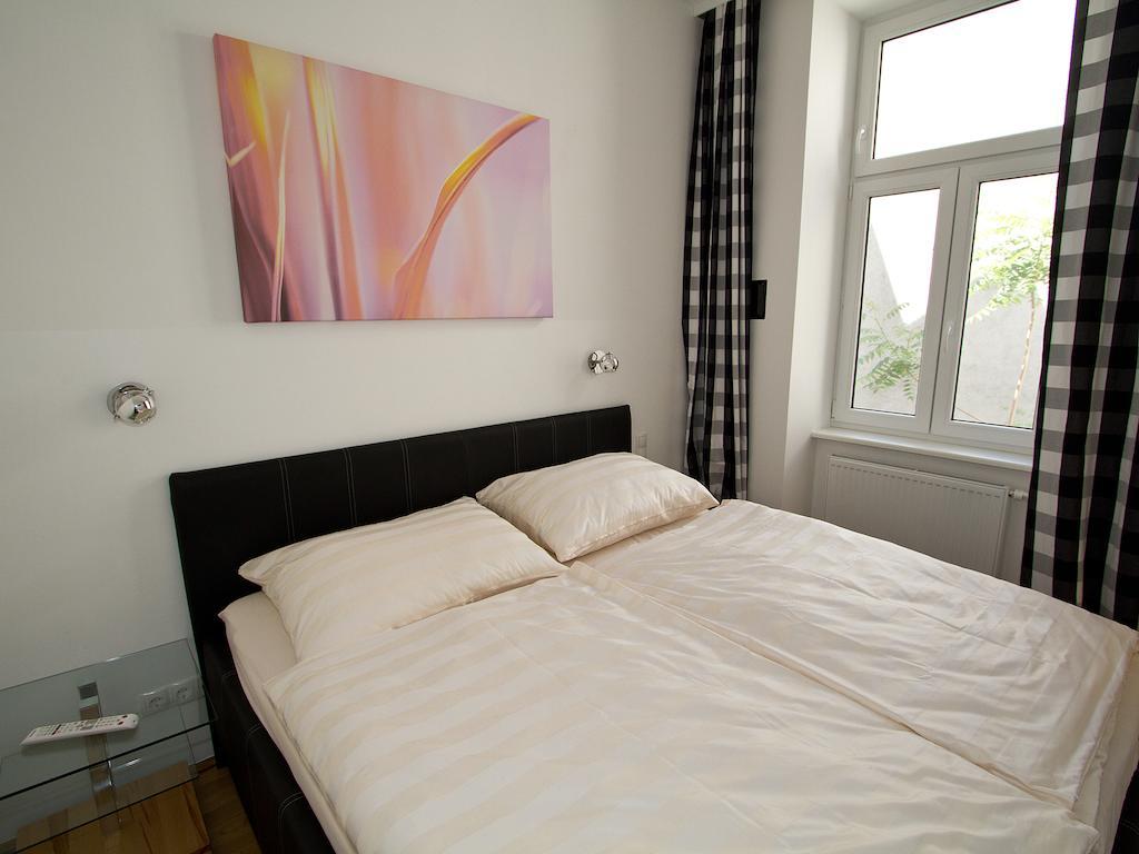 Apartment Naehe Zentrum Вена Номер фото