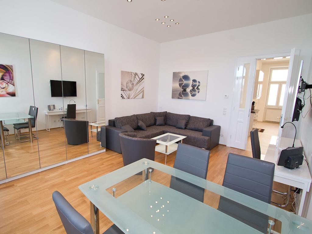 Apartment Naehe Zentrum Вена Номер фото
