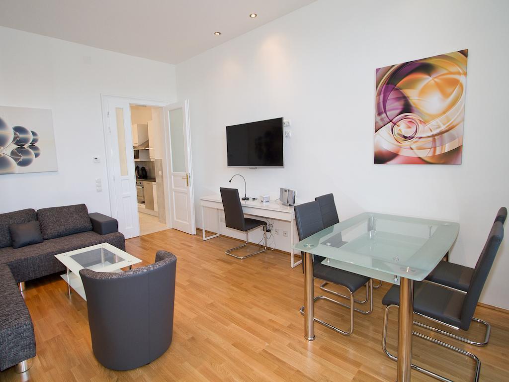 Apartment Naehe Zentrum Вена Номер фото