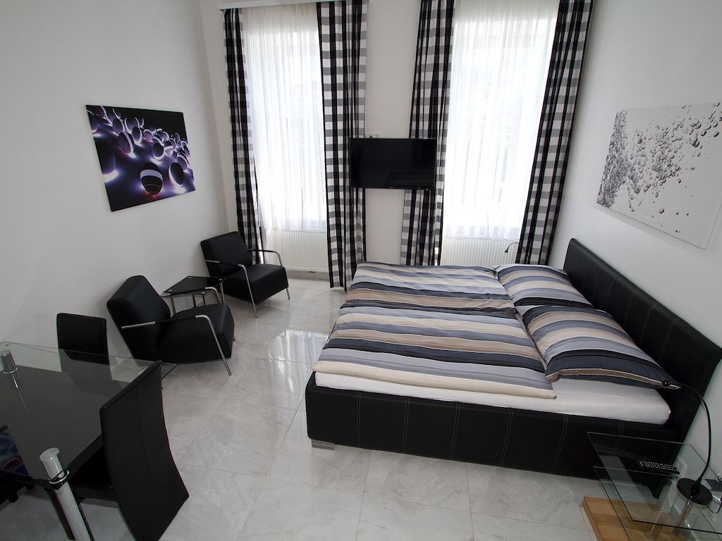 Apartment Naehe Zentrum Вена Номер фото